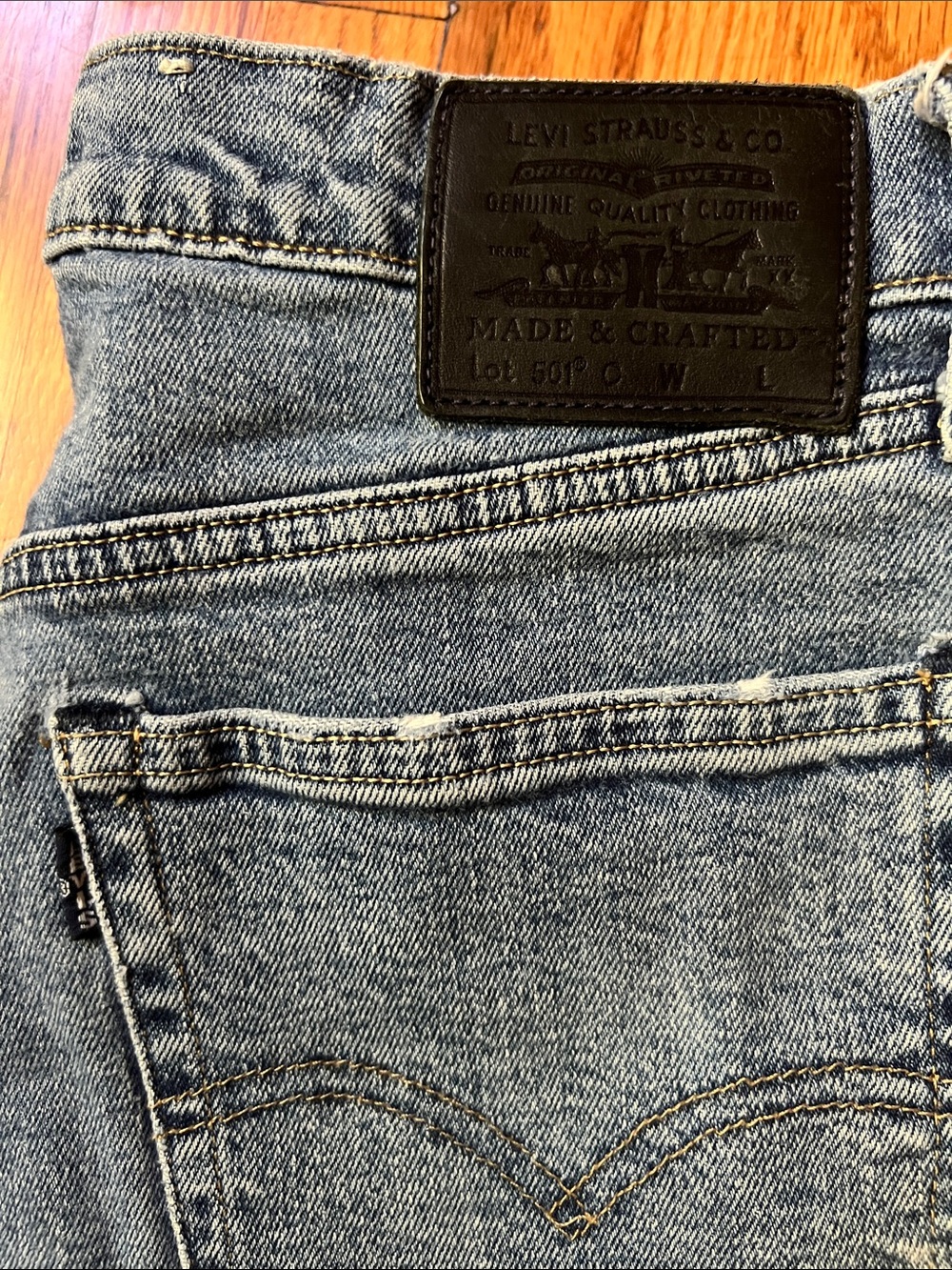 Levi’s Made & Crafted 501 Crop - Picture 2 of 11